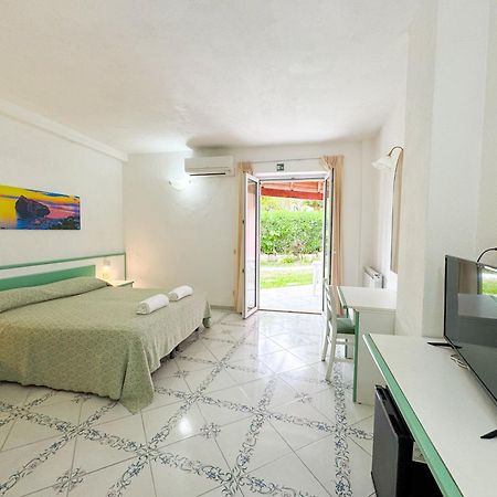 Av Club Terme Colella Hotel Forio di Ischia Buitenkant foto