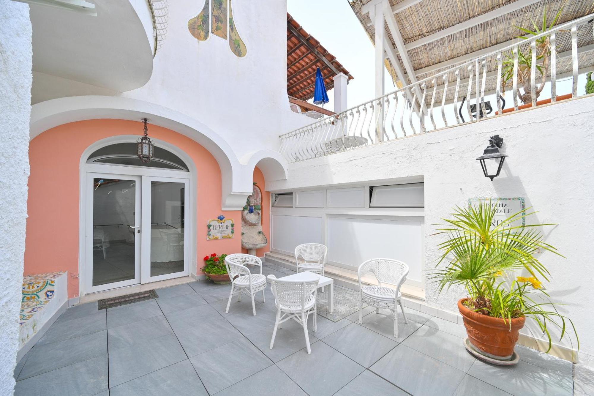 Av Club Terme Colella Hotel Forio di Ischia Buitenkant foto