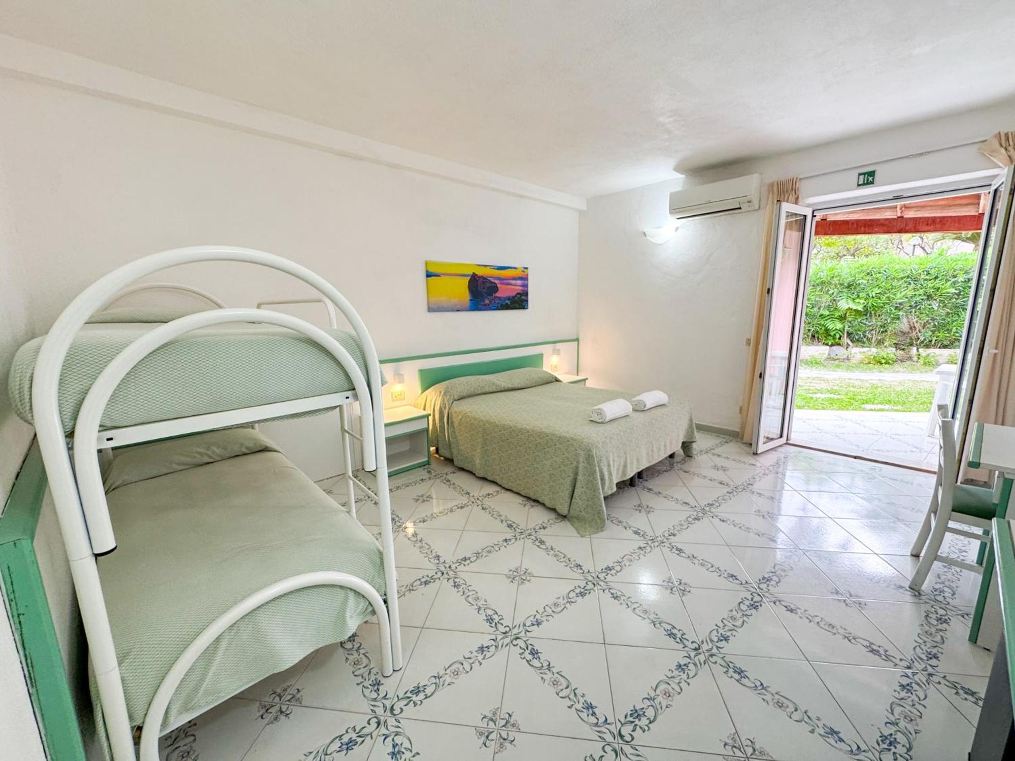 Av Club Terme Colella Hotel Forio di Ischia Buitenkant foto