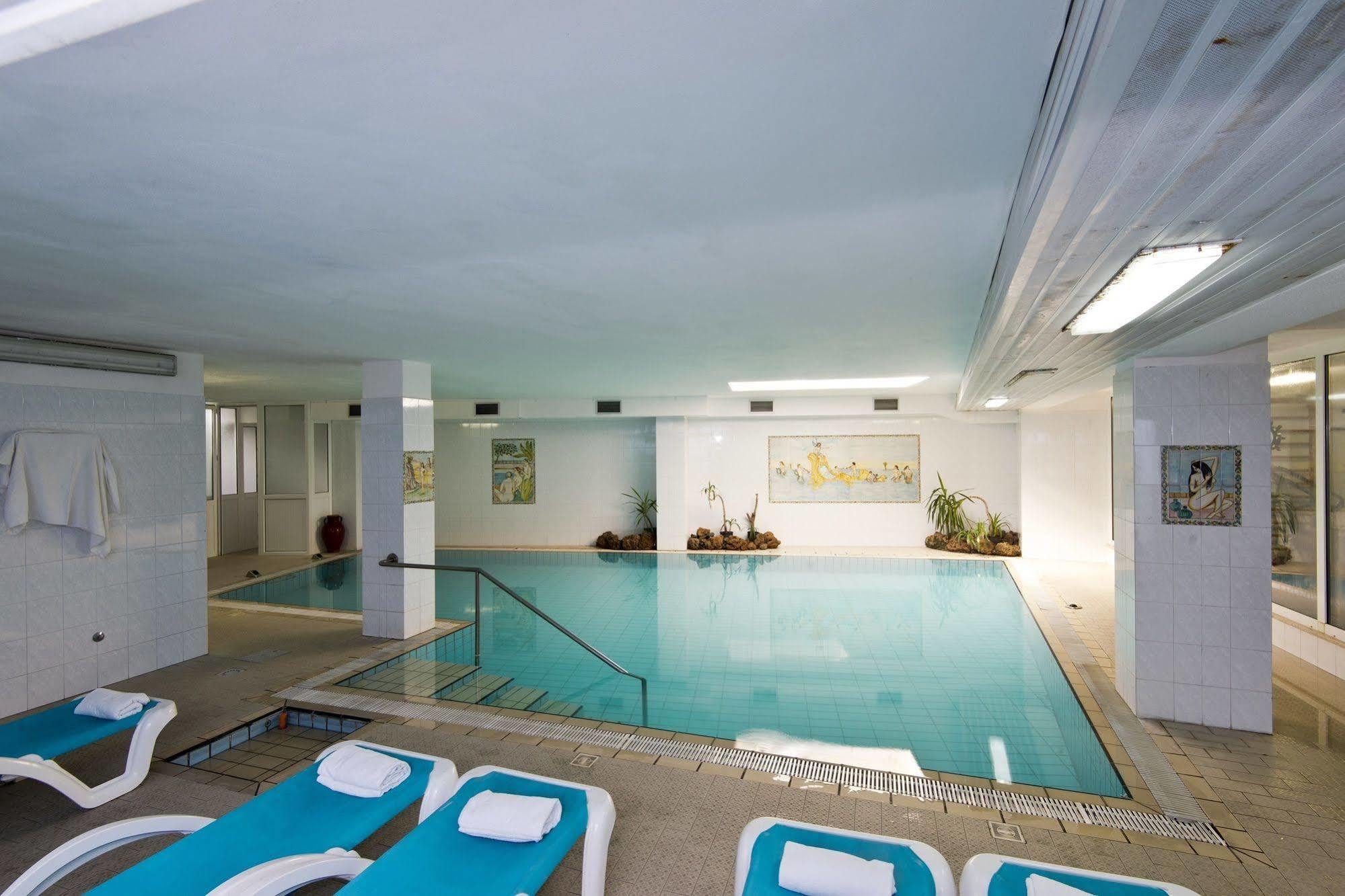 Av Club Terme Colella Hotel Forio di Ischia Buitenkant foto